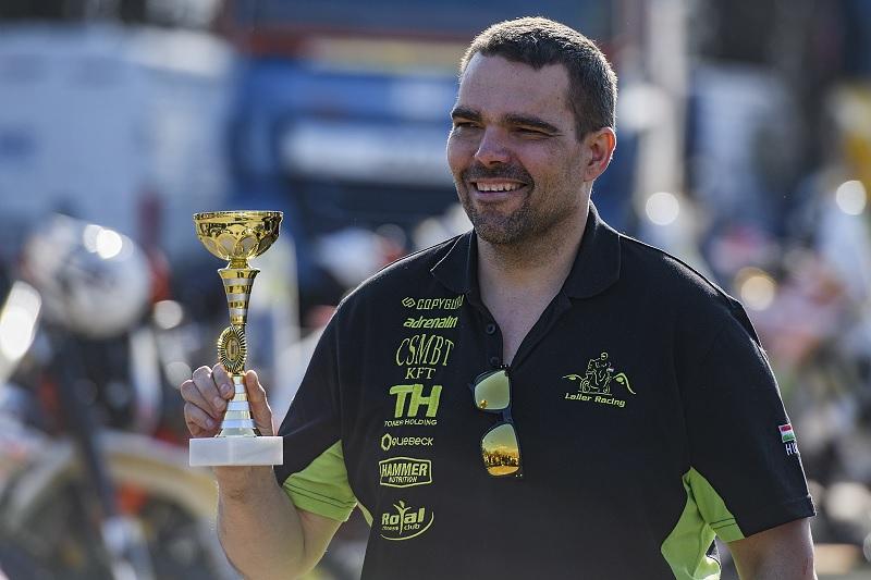 Laller sérülten is a dobogón