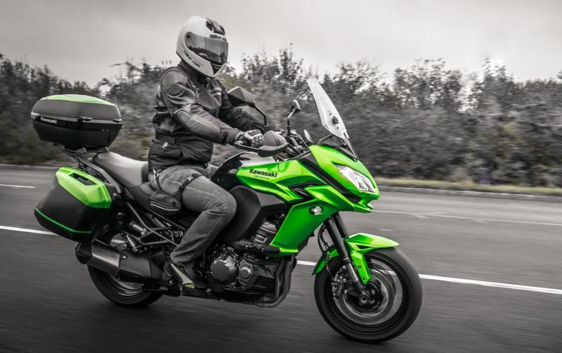 Még egy BOMBA sem hiúsíthatja meg a bulit a Kawasakinál