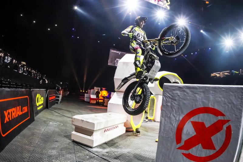 FESZÜLTSÉG. TECHNIKA. ELKÉPESZTŐ HELYZETEK… EZ AZ X-TRIAL BUDAPEST!