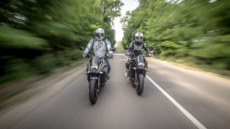 Kiélezett fegyver – Suzuki KATANA (videó)