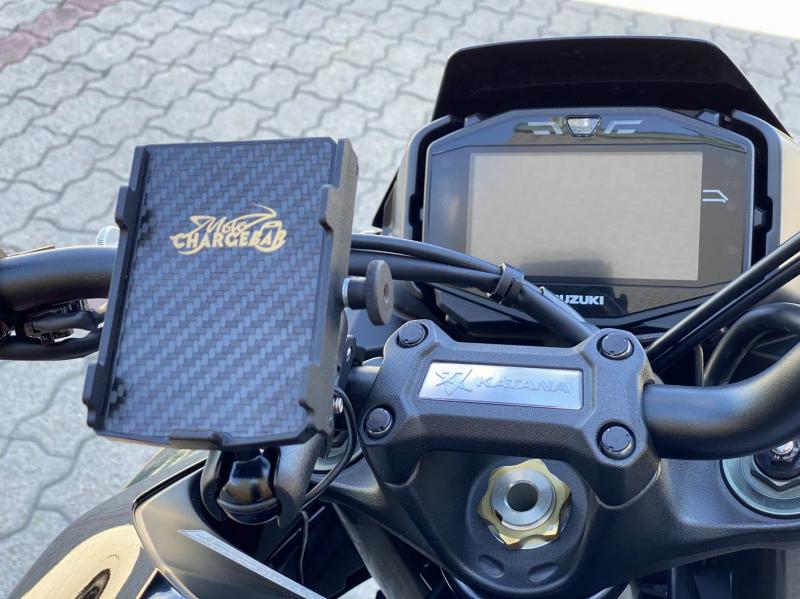 Hogyan készült? – A hazai gyártású motoros telefontartó története