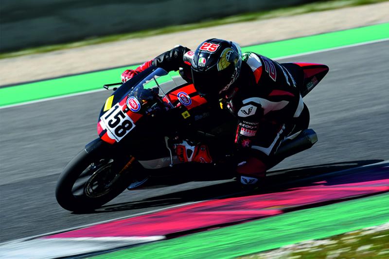 Kecskés Bence szép eredményekre számít a „hullámvasúton”