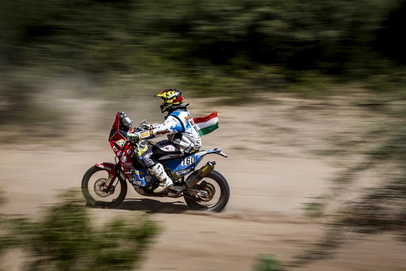 MEGTISZTELTETÉS: Horváth Lajos lesz az egyik sztárvendég az esztergomi JÁRMŰ EXPÓN