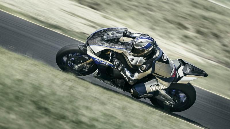 Már előrendelhető a 2017-es YZF-R1M