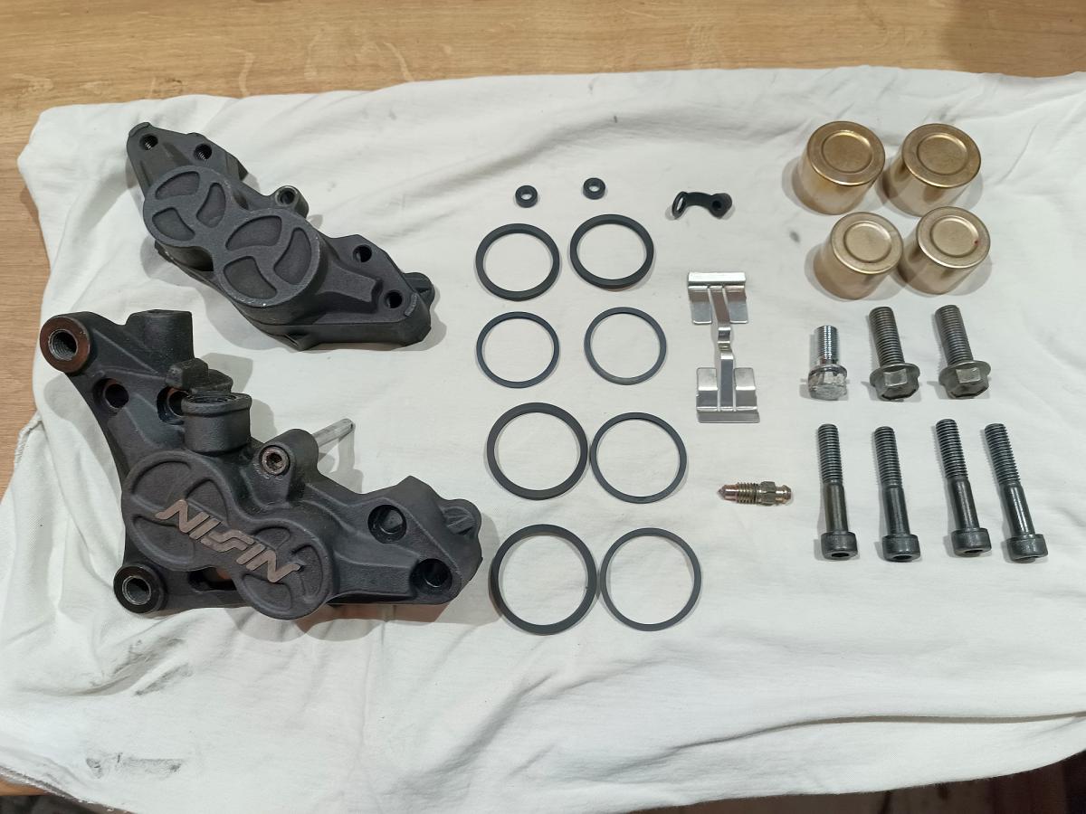 Műhely: a féknyergek felújítása lépésről lépésre