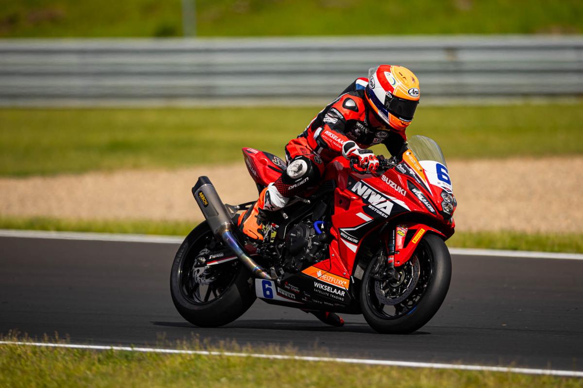 Suzuki ezüstérem a FIM Sportbike Világbajnokságon