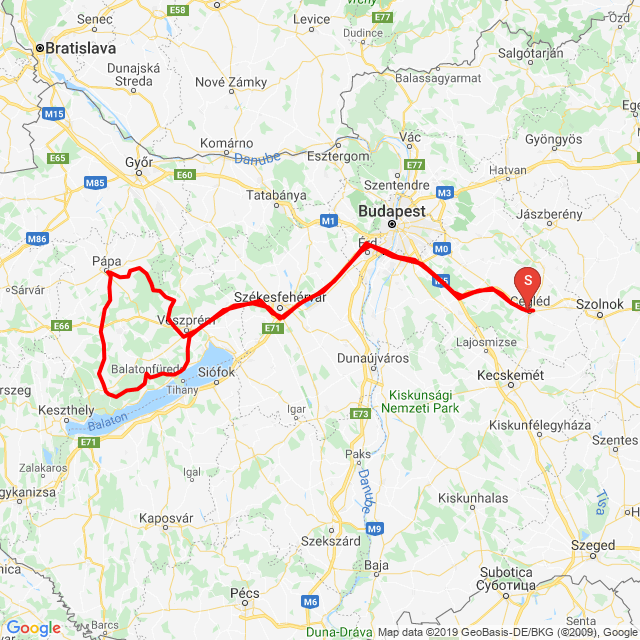 Nome della gita: 20191020_Veszprém<br>Motorista: Zsolt Pataki<br>Partenza: 2019.10.20.<br>Distanza: 568.276 km<br>Velocità media: 94 km/h<br> 20191020_Veszprém