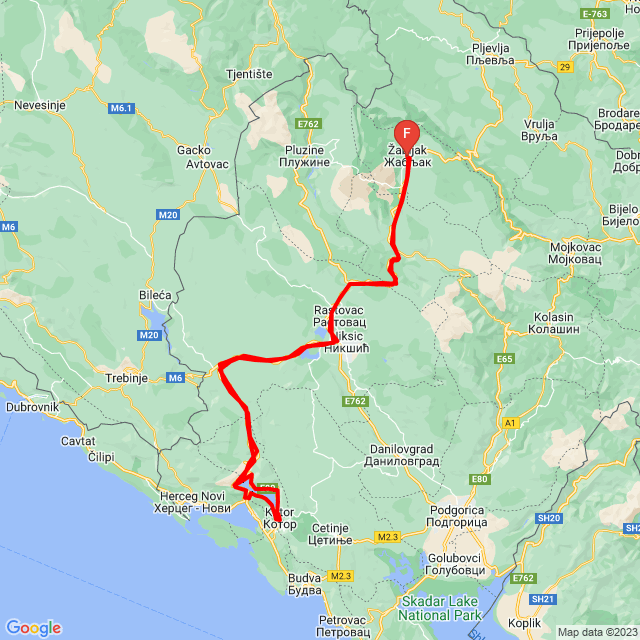 Nome della gita: 20220818_Kotori öböl<br>Motorista: Hesz Ádám<br>Partenza: 2022.08.18.<br>Distanza: 325.635 km<br>Velocità media: 65 km/h<br> 20220818_Kotori öböl