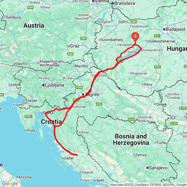 Name of route: 20250807_073517<br>Biker's name: Imre Zoltán<br>Start: 2025.08.07.<br>Distance: 1268.32 km<br>Average speed: 84 km/h<br> 20250807_073517