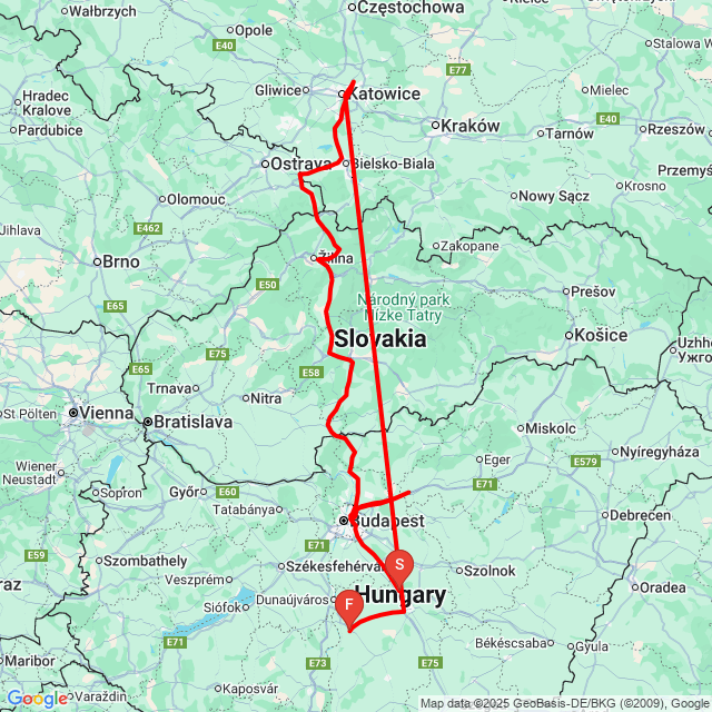 Nom du voyage: 20251006_085531<br>Motard: Viktória Strubl<br>Départ: 2025.10.06.<br>Distance: 1082.85 km<br>Vitesse moyenne: 52 km/h<br> 20251006_085531