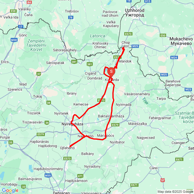 Nome della gita: 20251218_092416<br>Motorista: Csobaik<br>Partenza: 2025.12.18.<br>Distanza: 232.591 km<br>Velocità media: 61 km/h<br> 20251218_092416